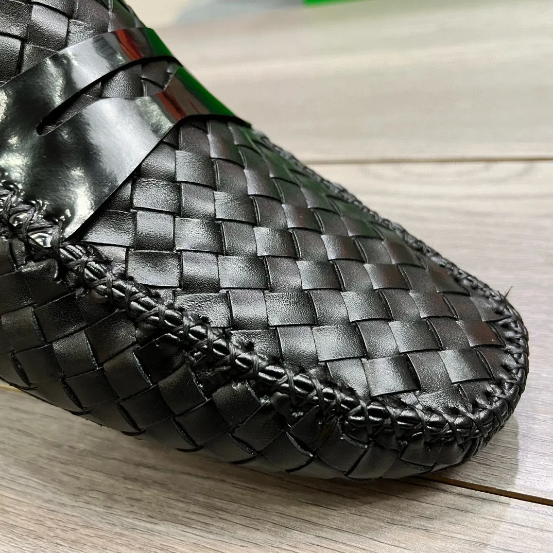 Factory price: 420💰BV new men's shoes original replica👉👉High-end men's casual beanie shoes/💞driving shoes! 🔊Upper imported cowhide woven, ☑️Sheepskin lining, one-step design, light and smart ☮☮Suitable for all kinds of travel, exclusive new style, real shot, size 38-44, (45 can be customized)